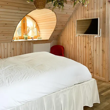 Strandgaarden Hotel 3*