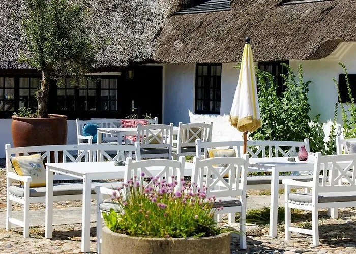 Strandgaarden Ξενοδοχείο 3*