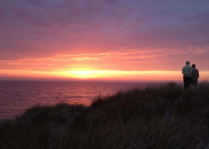 Strandgaarden 酒店 Vesterø Havn